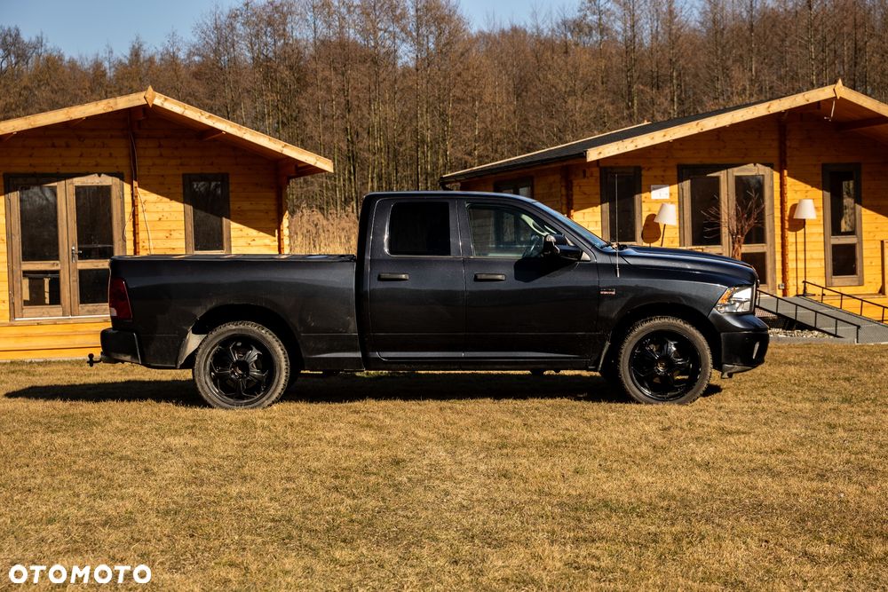 Dodge RAM 5.7 4x4 - 14