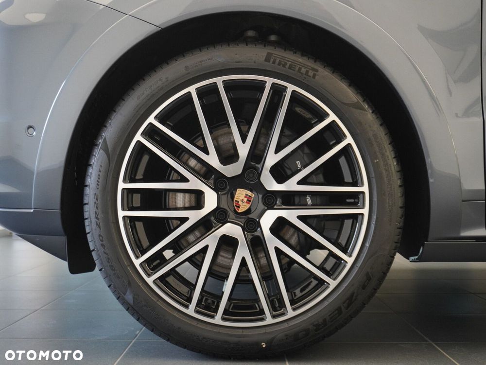 Porsche Cayenne E-Hybrid PHEV Black Edition - 11