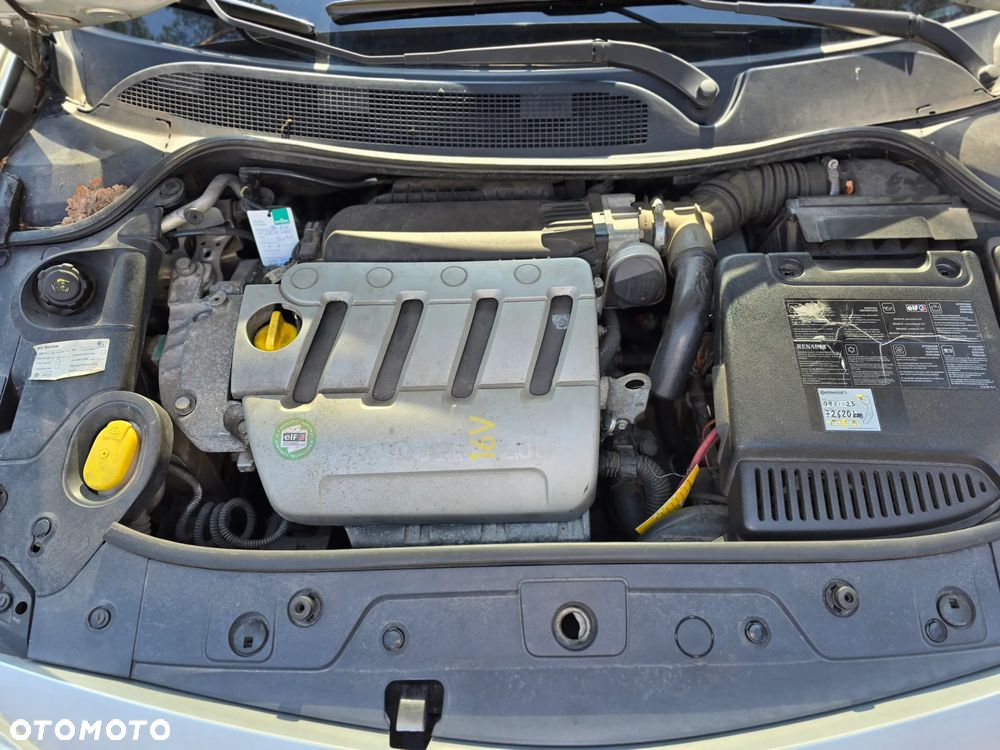 Renault Megane 2.0 Privilege - 14