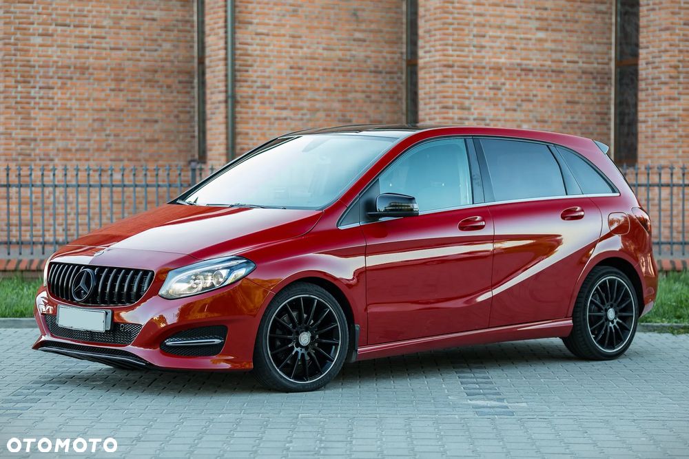 Mercedes-Benz Klasa B 180 7G-DCT AMG Line - 2