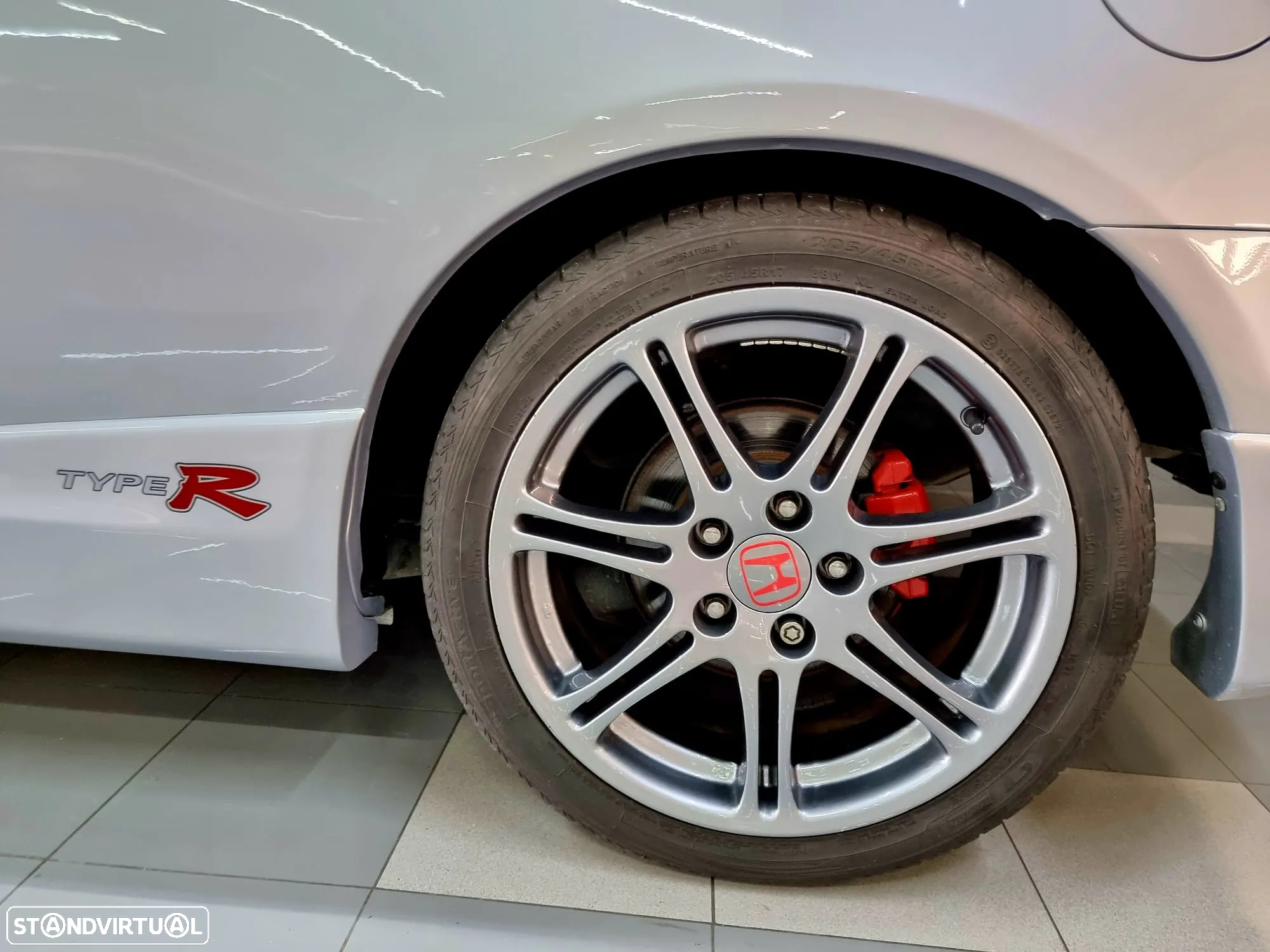 Honda Civic 2.0 Type-R 30th - 18