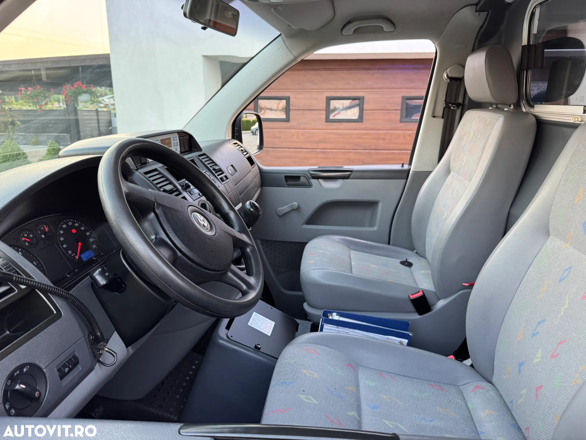 Volkswagen TRANSPORTER T5 - 5