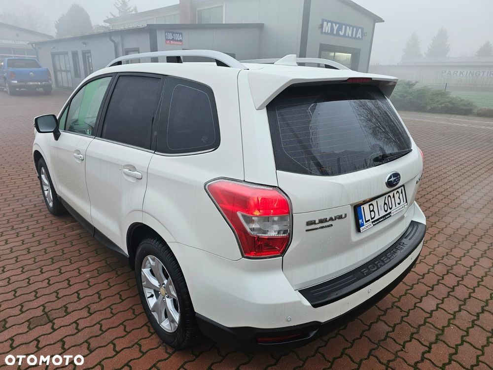Subaru Forester 2.0i Exclusive Lineartronic - 3