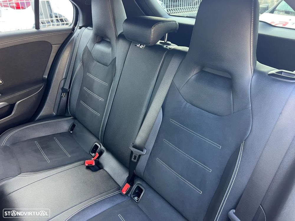Mercedes-Benz A 250 e 8G-DCT Edition AMG Line - 13