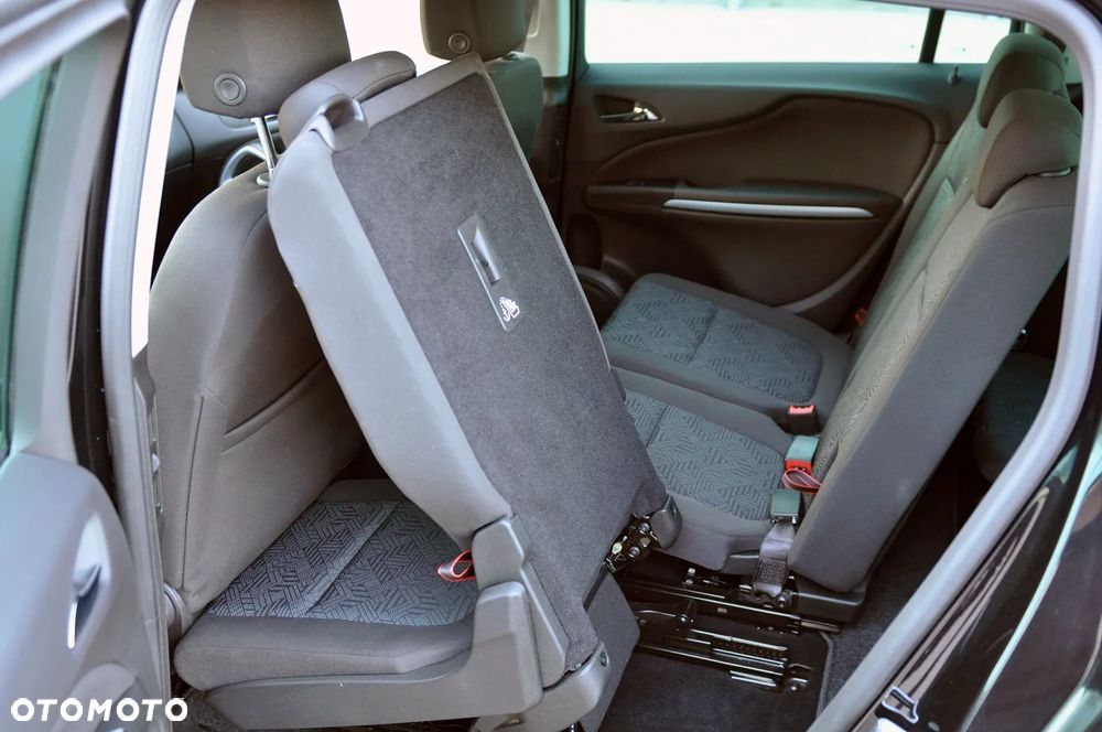 Opel Zafira 1.4 Turbo (ecoFLEX) Start/Stop Active - 23