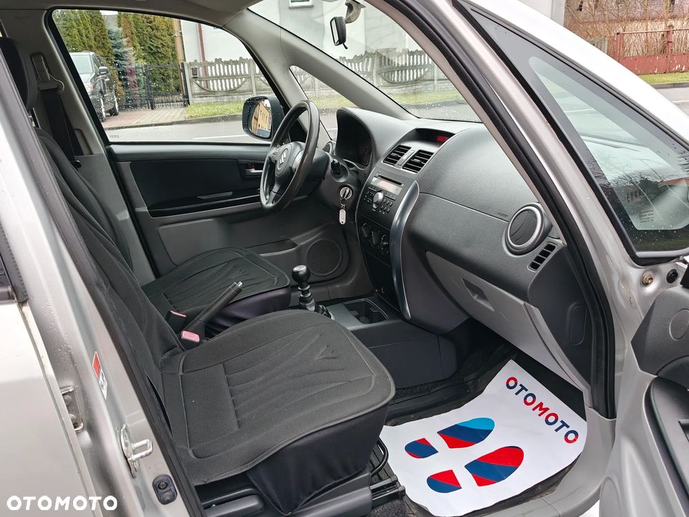 Suzuki SX4 - 7