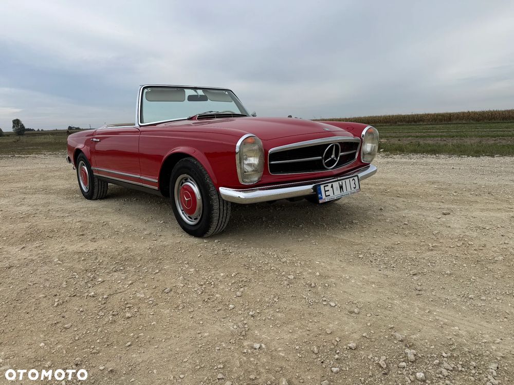 Mercedes-Benz SL - 23