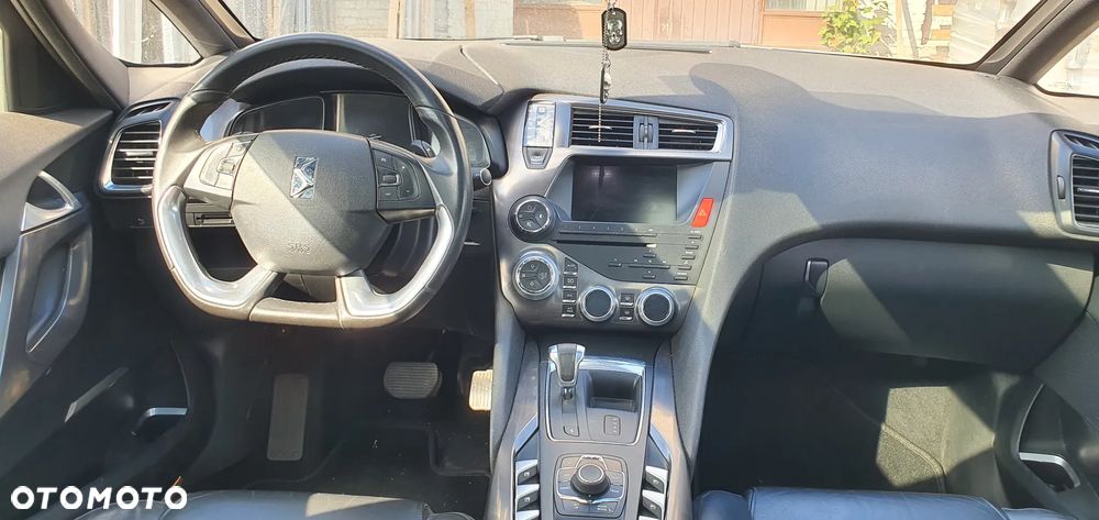 Citroën DS5 BlueHDi 120 Chic - 31