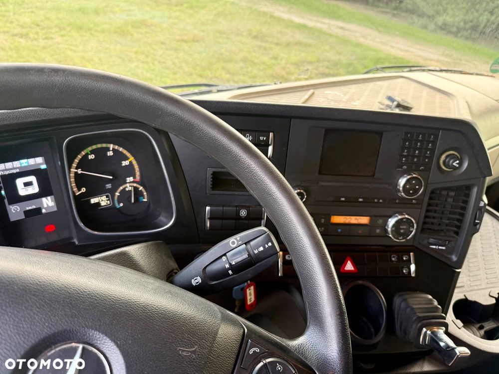 Mercedes-Benz ACTROS 18.42 burty firanka - 17