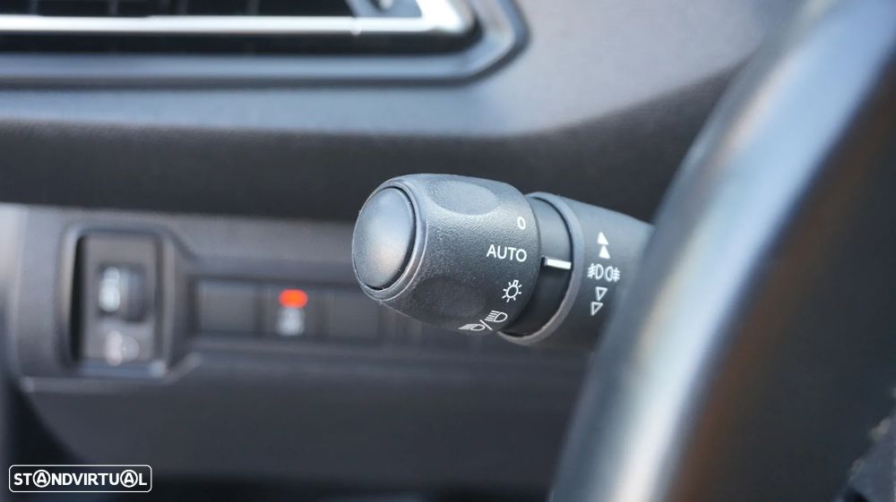 Peugeot 308 SW 1.5 BlueHDi Style - 35