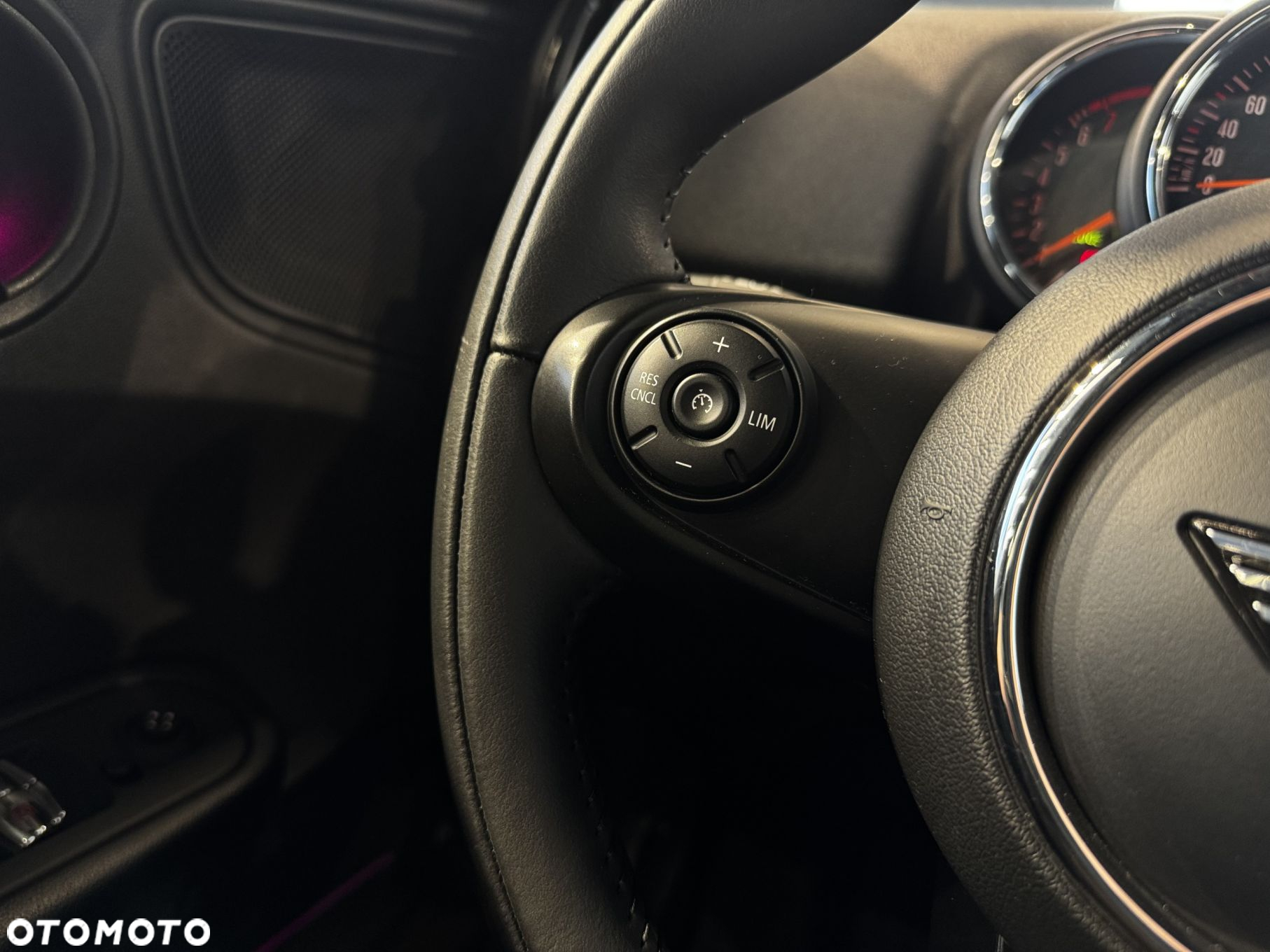 MINI Countryman - 22