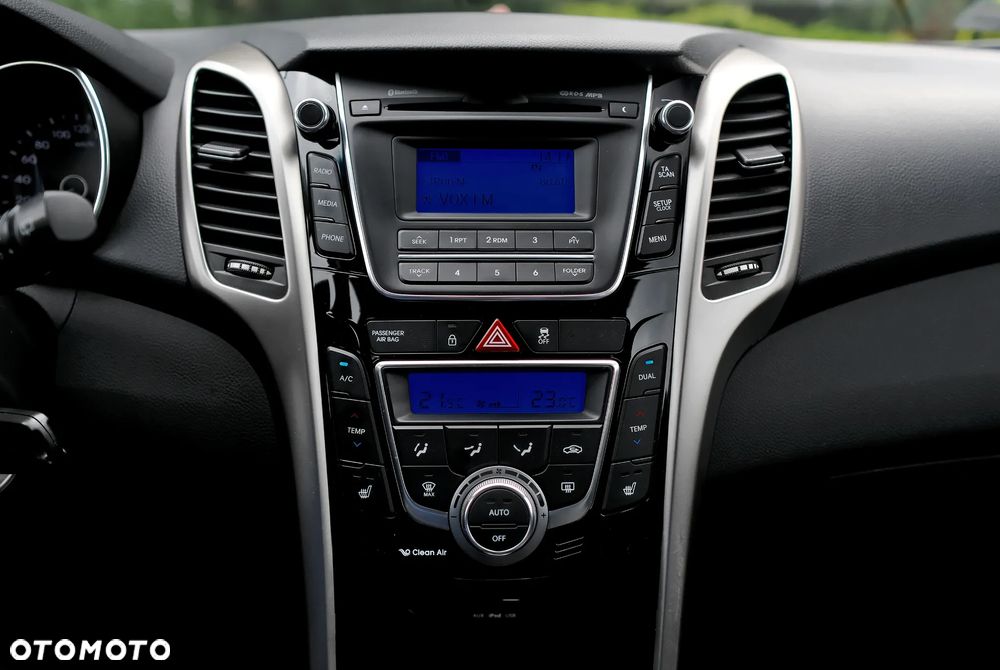 Hyundai i30 1.6 CRDI DCT Premium - 9