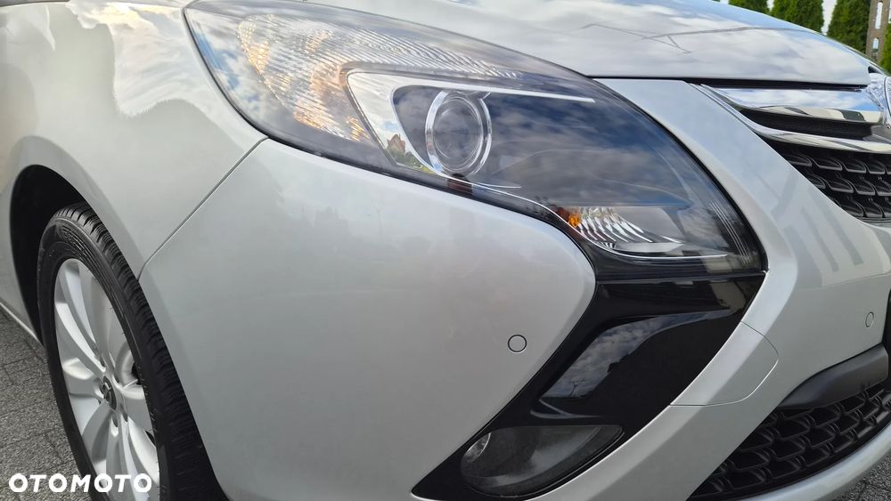 Opel Zafira Tourer 1.4 Turbo Edition - 32