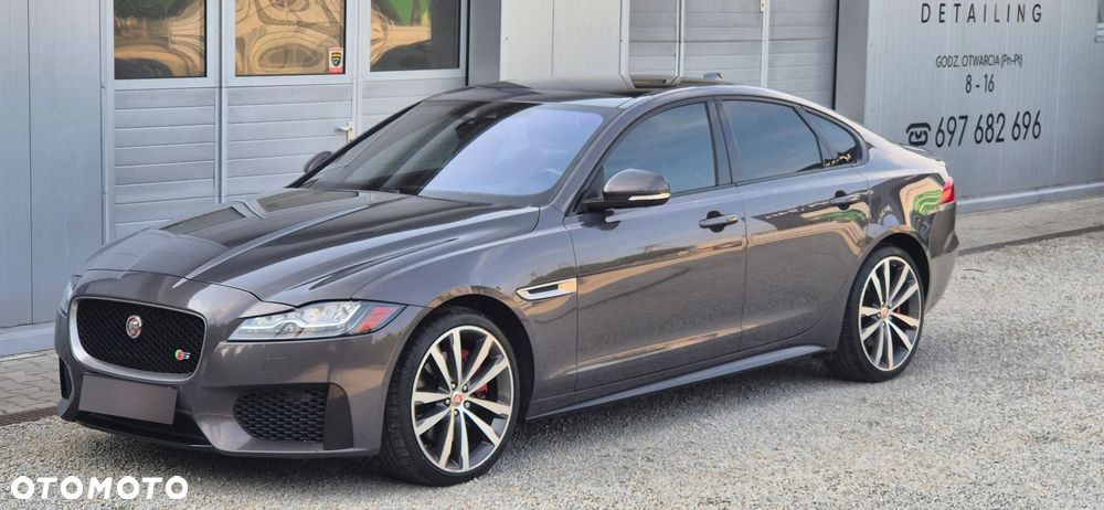 Jaguar XF 3.0 V6 AWD S - 27