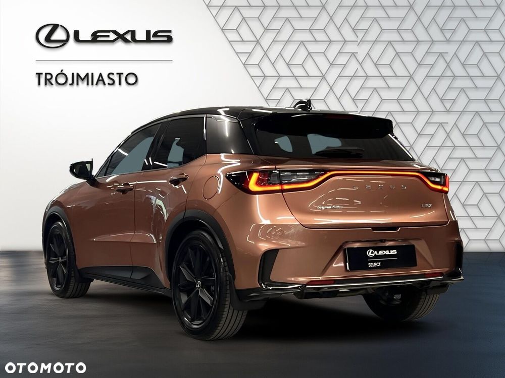 Lexus LBX 1.5 Hybrid Original Edition AWD - 4