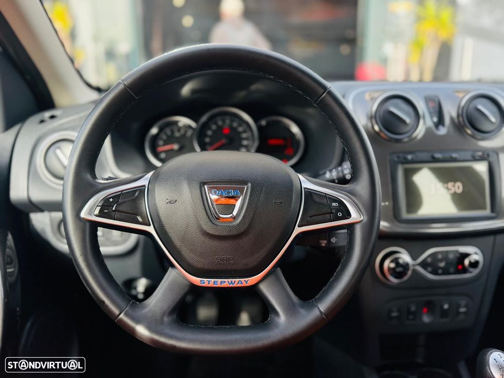 Dacia Sandero 1.5 Blue dCi Stepway - 22
