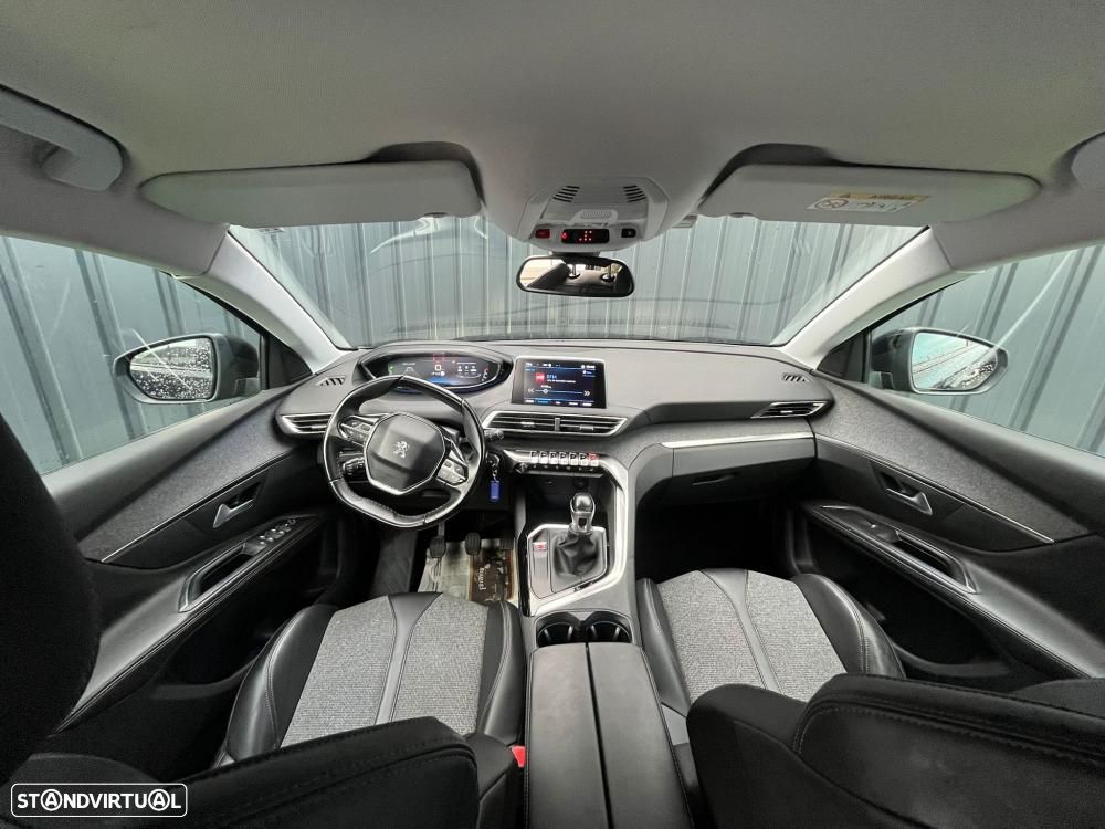Peugeot 5008 - 13