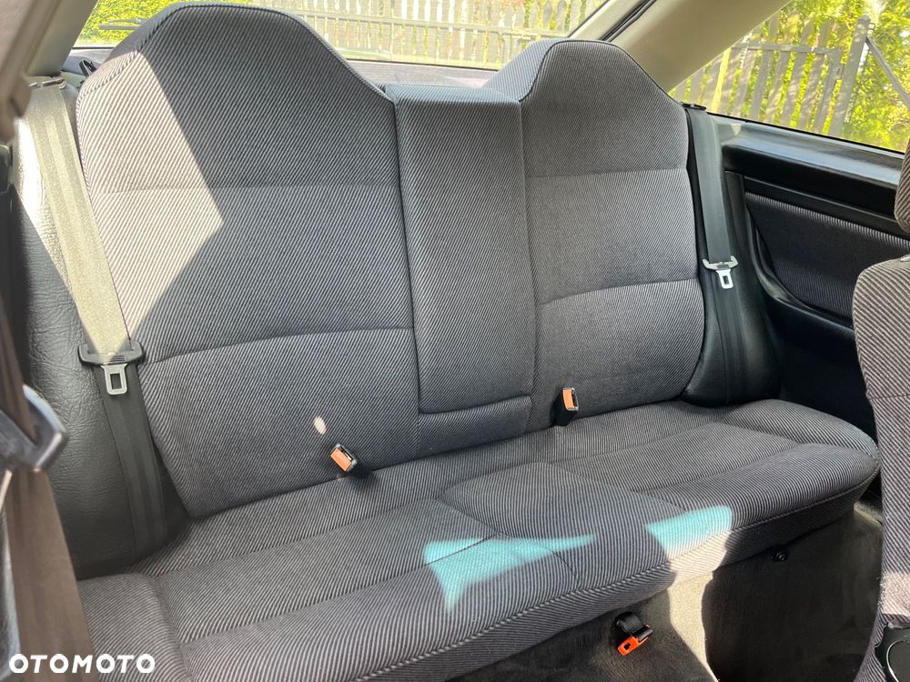 Audi 80 - 16