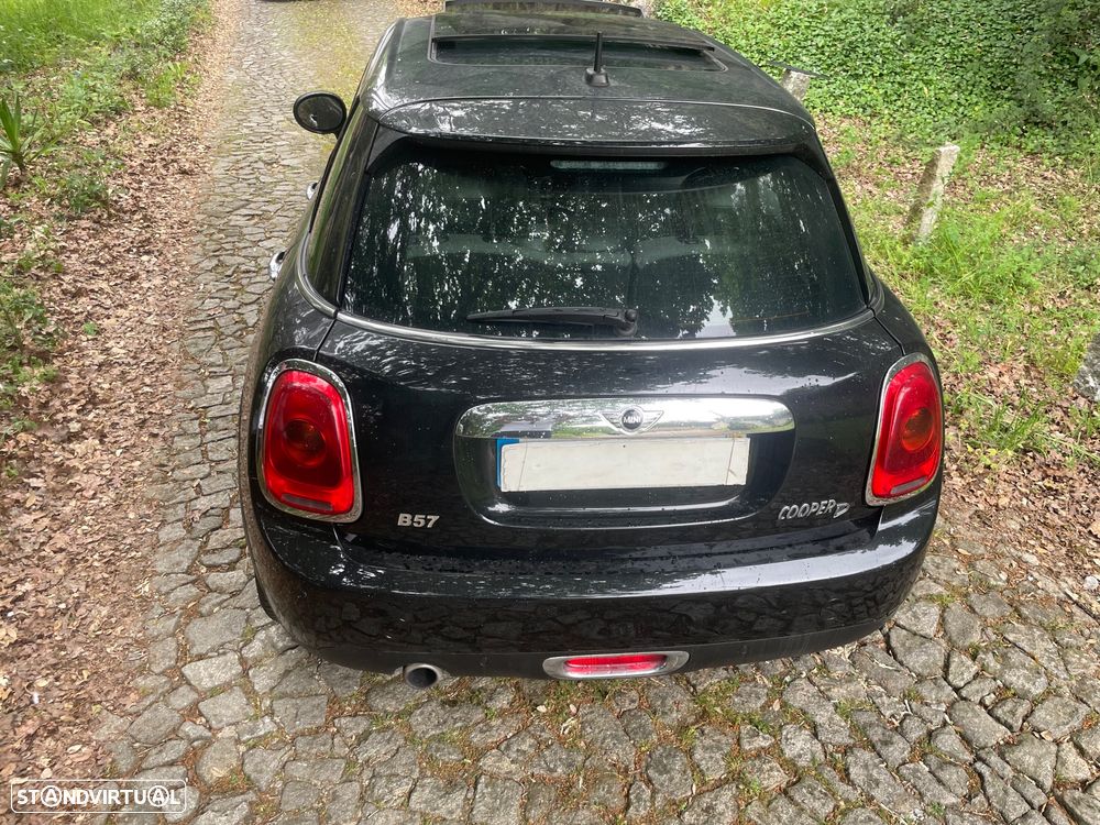 MINI 5 Portas One D Blackyard - 10