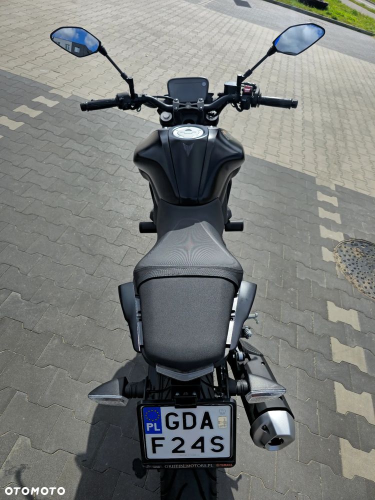 Yamaha MT - 9
