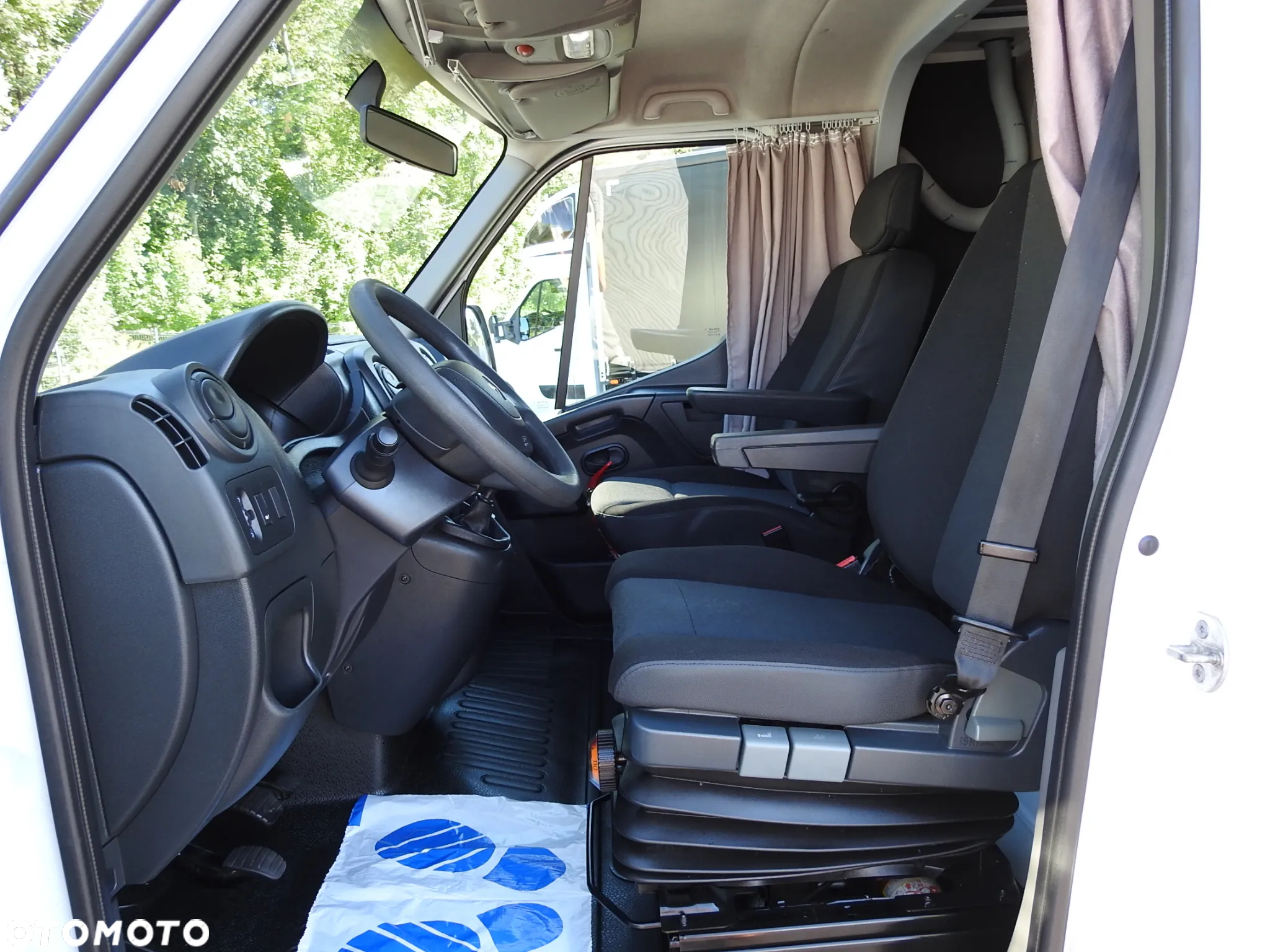 Renault MASTER PLANDEKA 8 PALET WEBASTO TEMPOMAT KLIMATYZACJA PNEUMATYKA 170KM [ 854886 ] - 26