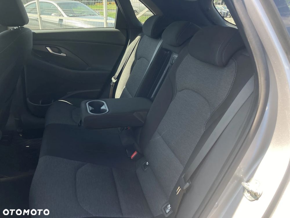 Hyundai i30 1.5 T-GDI 48V Smart - 21