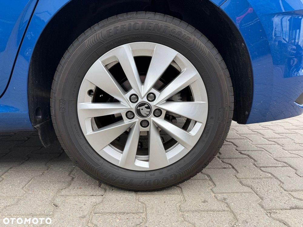 Skoda Scala 1.0 TSI Drive DSG - 23
