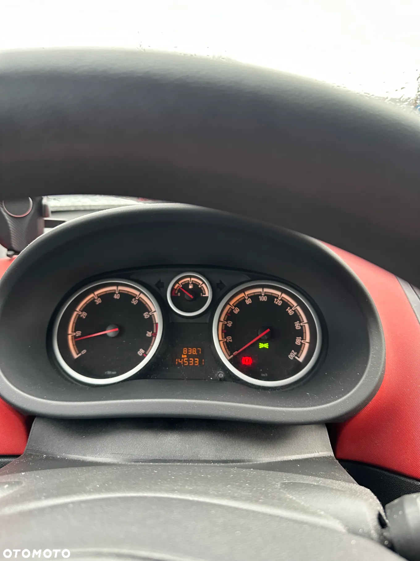 Opel Corsa 1.4 16V - 10