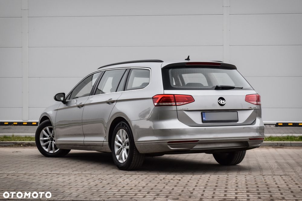 Volkswagen Passat 1.6 TDI (BlueMotion Technology) Comfortline - 4