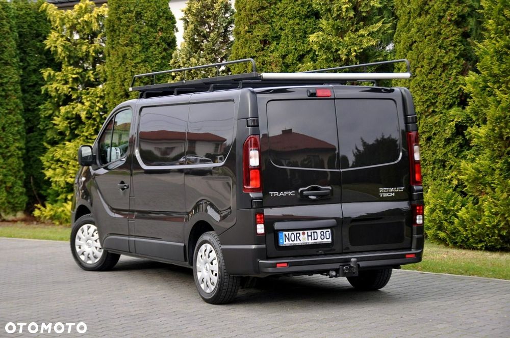 Renault Trafic - 16