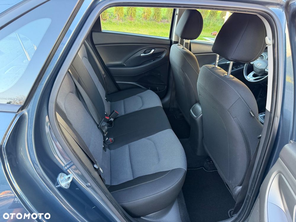 Hyundai i30 1.5 DPI Modern - 11
