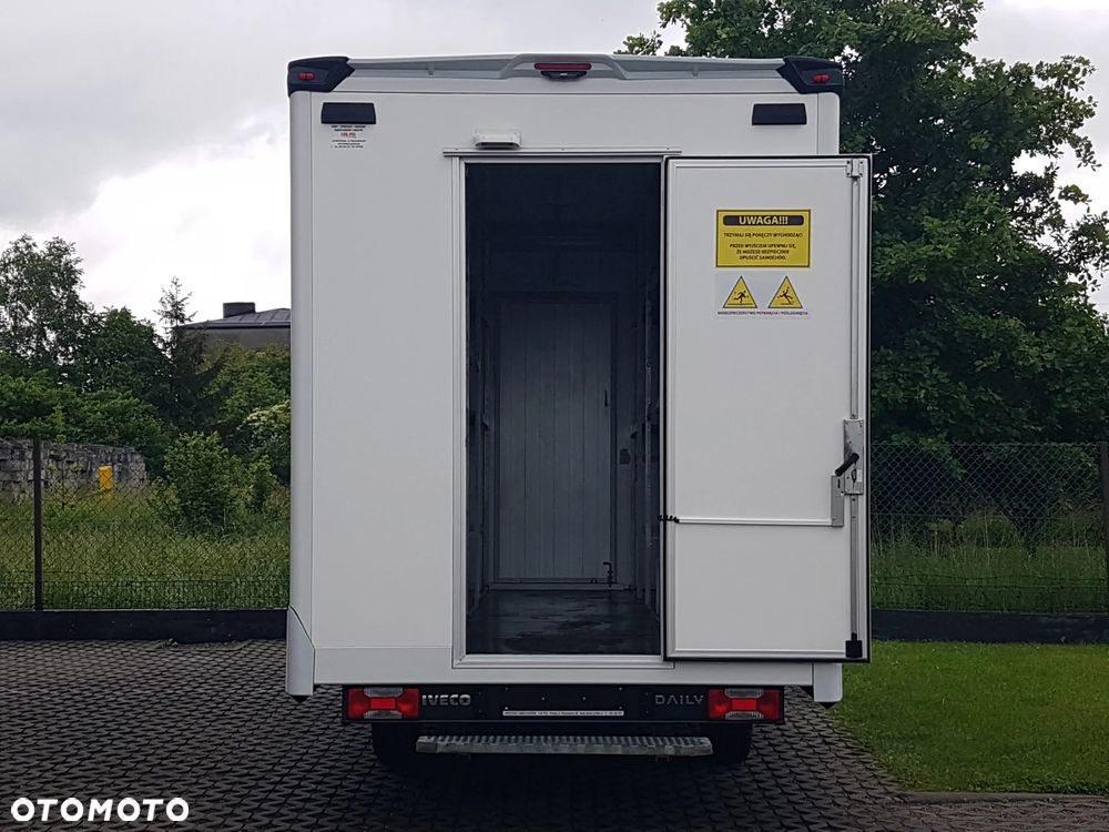 Iveco DAILY KONTENER NISKOPODŁOGOWY 4,43x2,23x2,42 SKLEP FOODTRUCK BAR KLIMA KONIOWÓZ KAMPER - 5