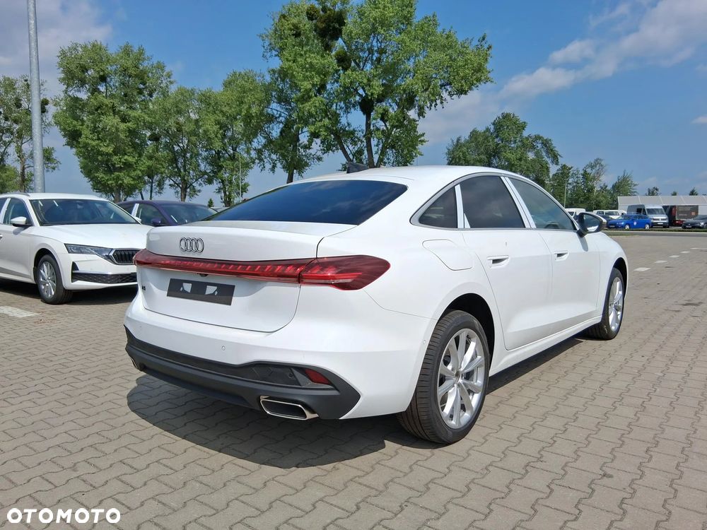 Audi A5 Limousine - 4