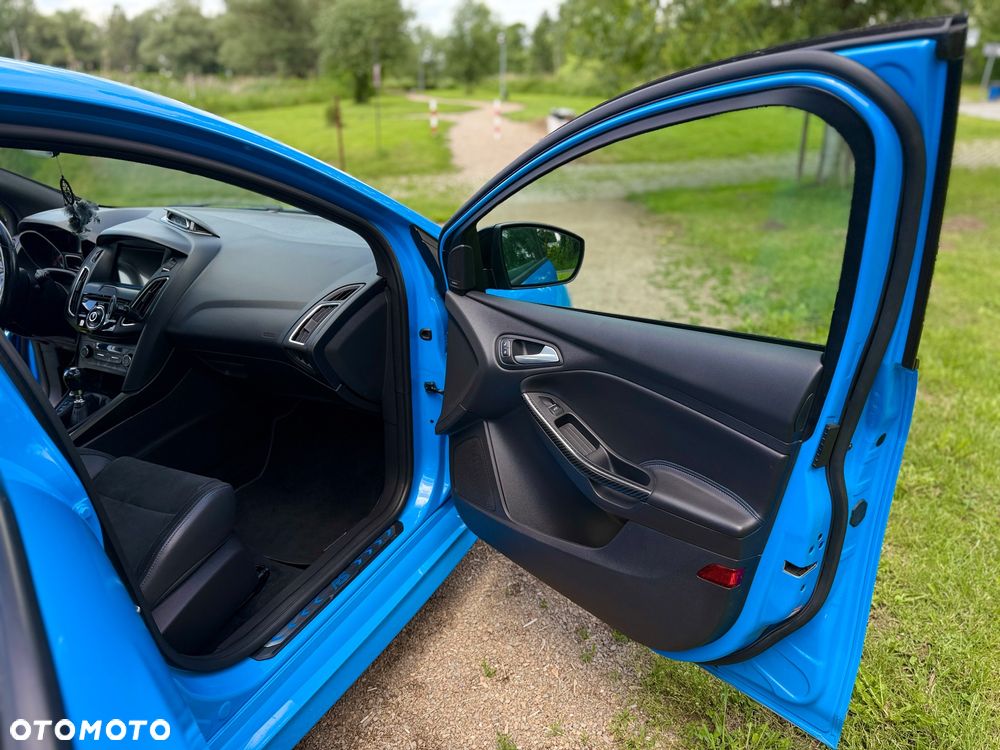 Ford Focus - 26