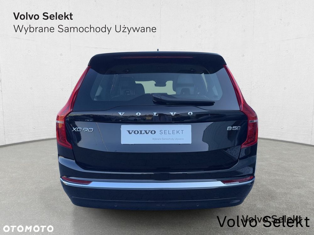 Volvo XC 90 - 8