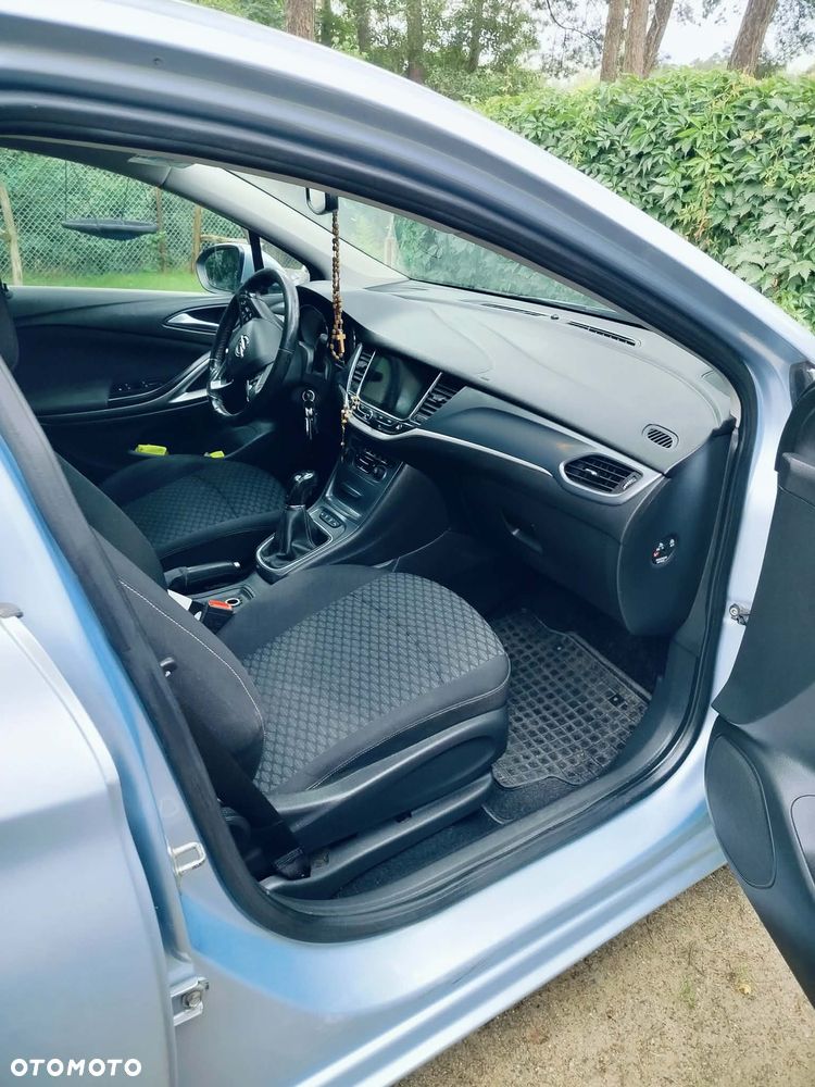 Opel Astra 1.6 D (CDTI) Start/Stop Edition - 4