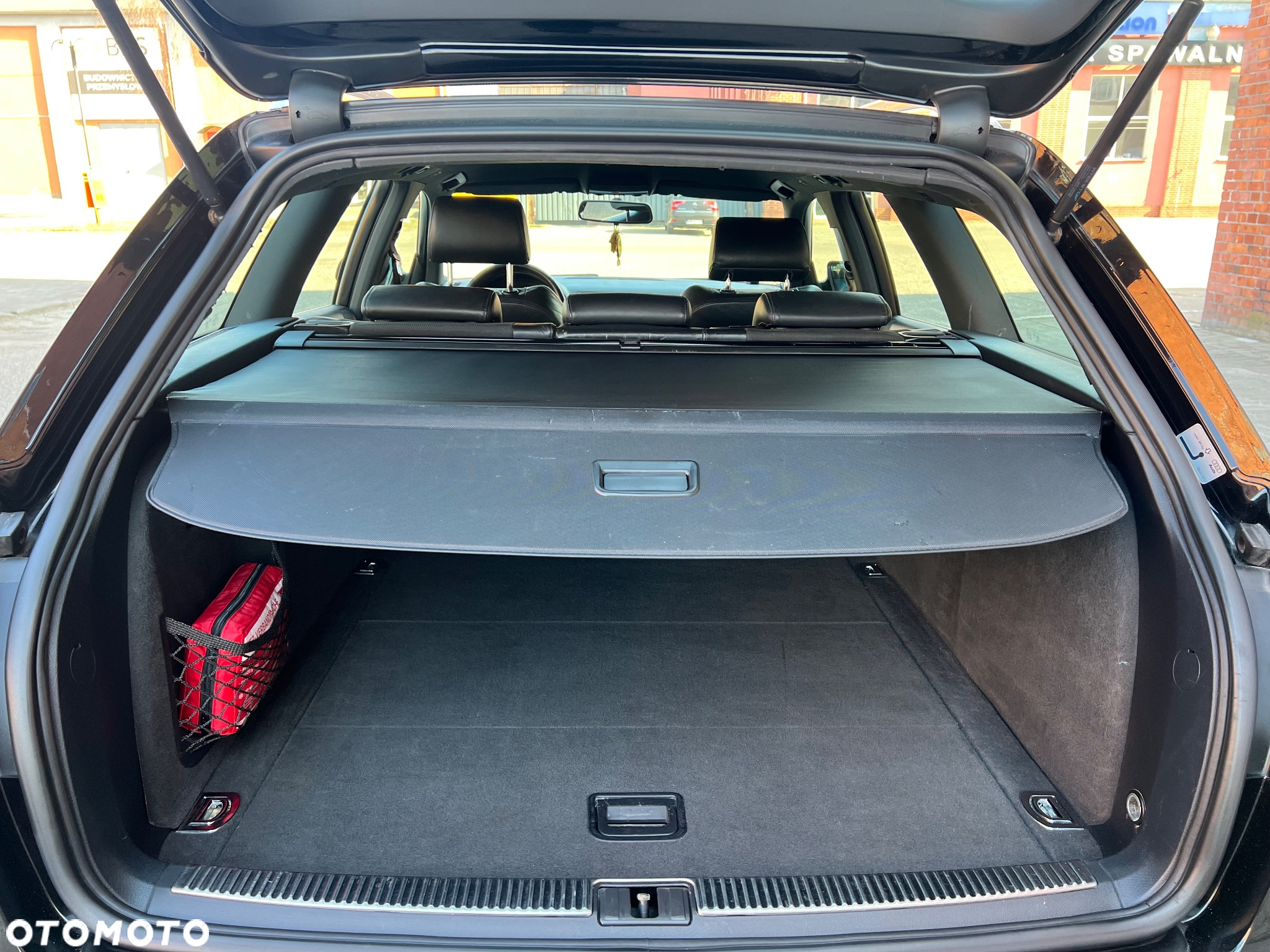 Audi A4 Avant 2.0 TDI - 25