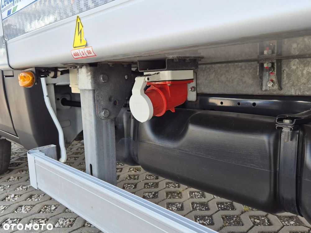 Iveco Daily 70C18 / 35C18 3.0HPi, Chłodnia hakowa Xarios 500 -20 / 30C - 10