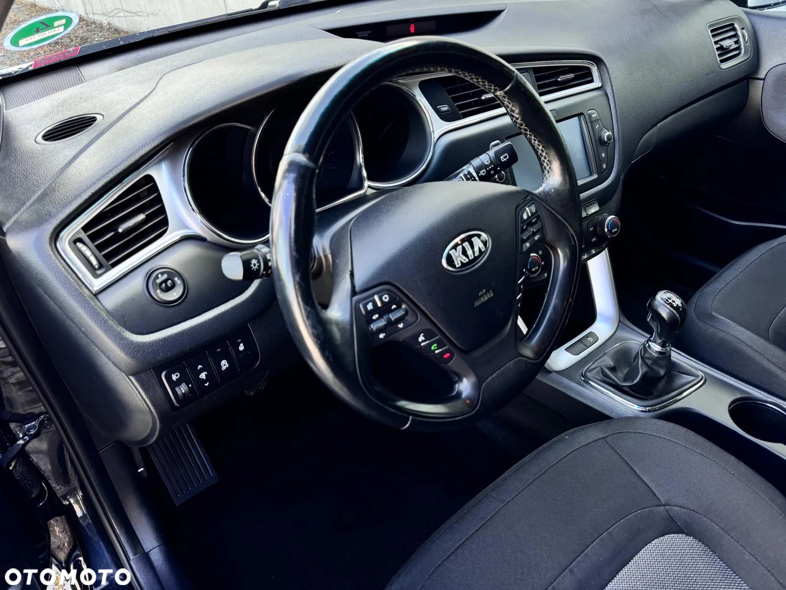 Kia Ceed 1.4 CVVT Dream Team Edition - 39