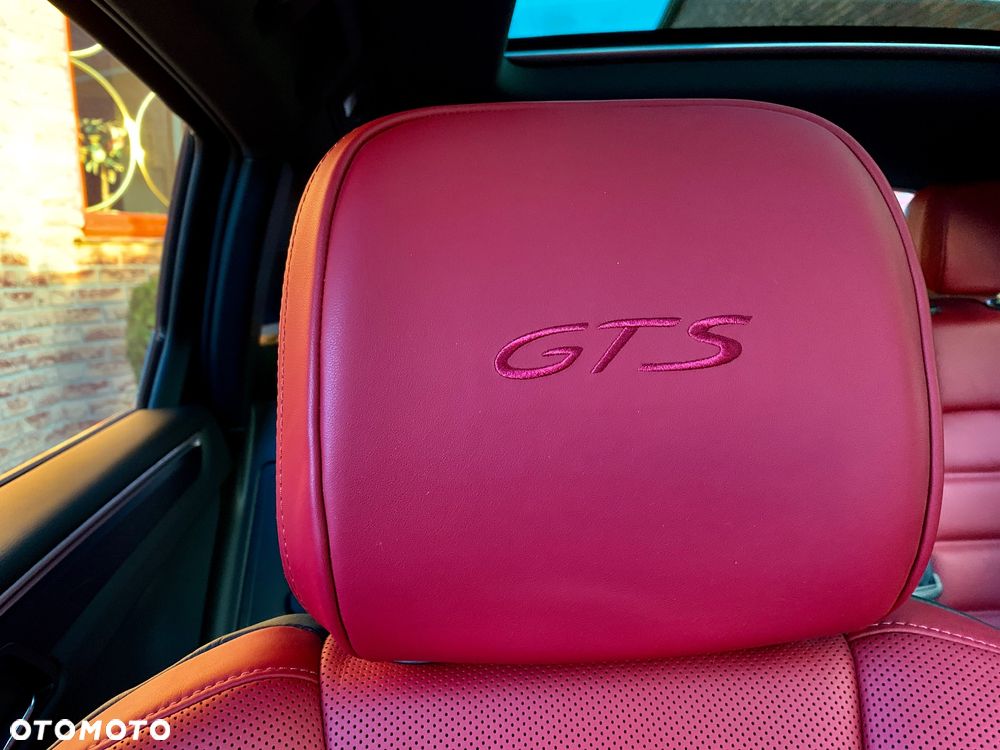 Porsche Macan GTS PDK - 21