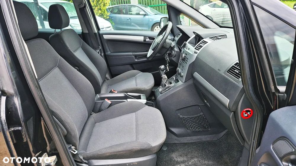 Opel Zafira 1.6 Cosmo EU5 - 39
