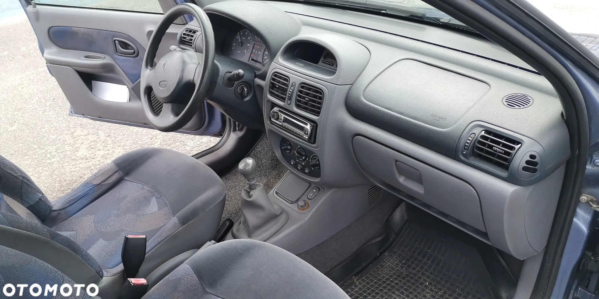 Renault Clio 1.4i RT 16V - 3