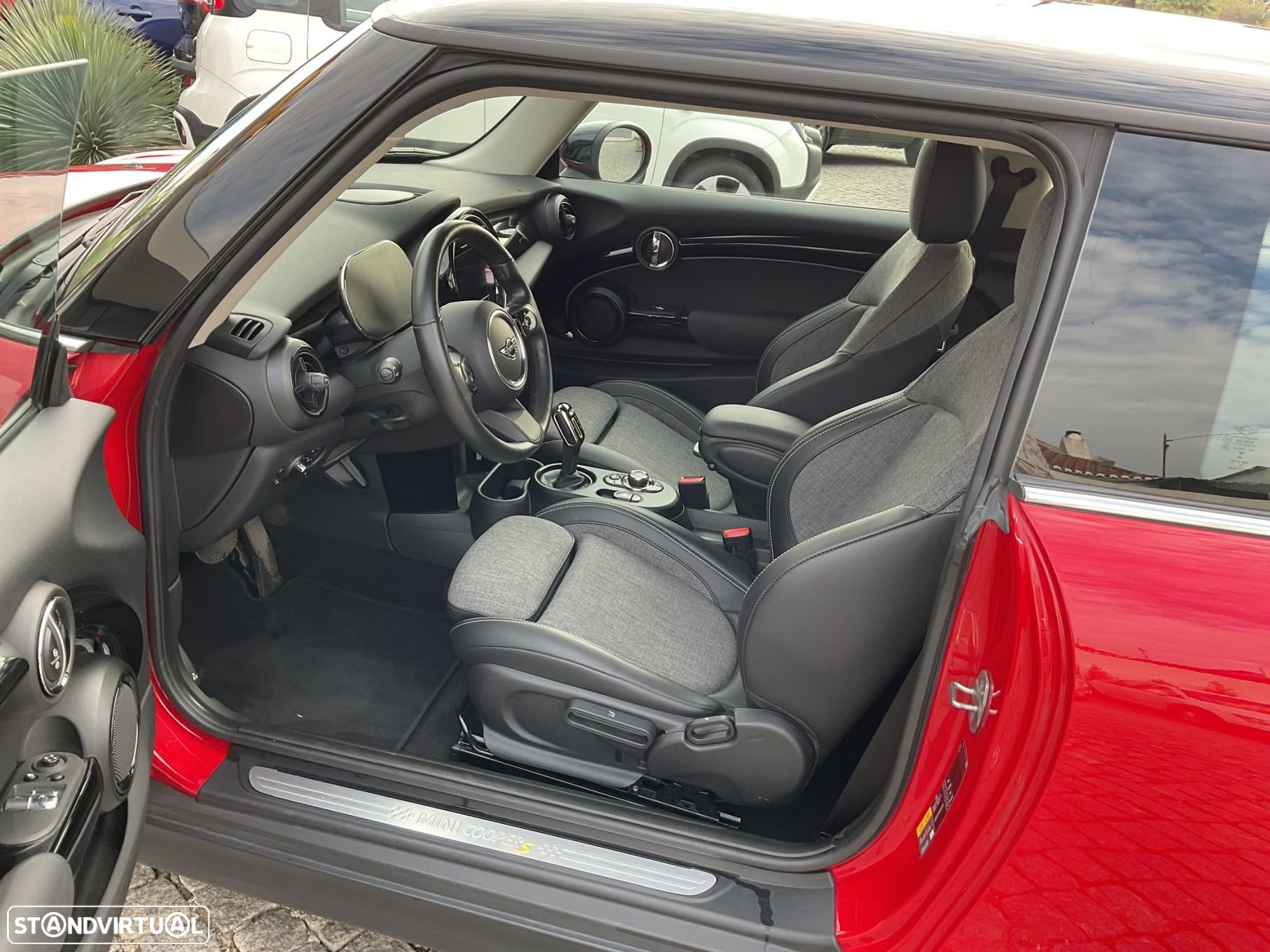 MINI 3 Portas Cooper SE - 27