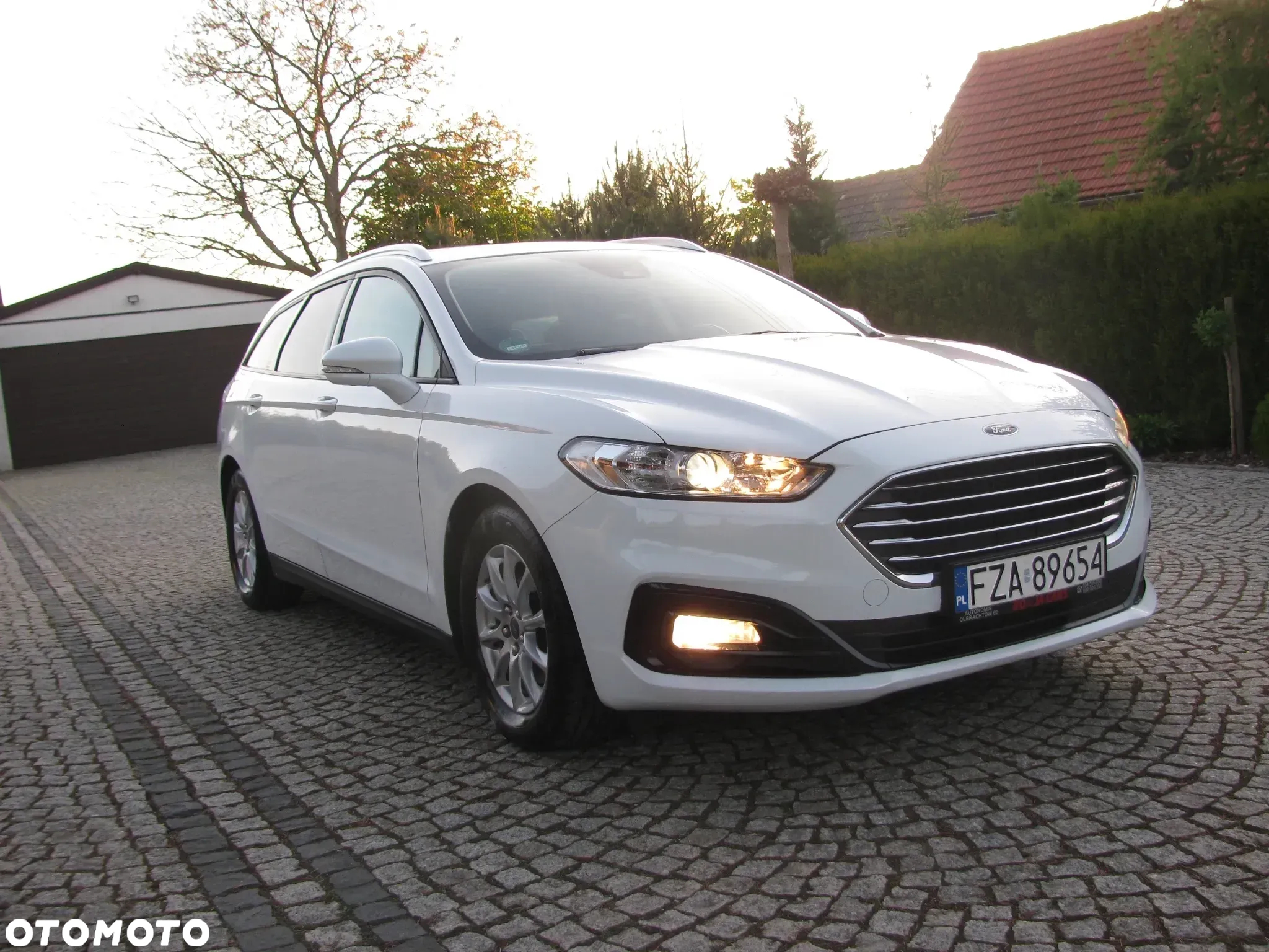Ford Mondeo - 39