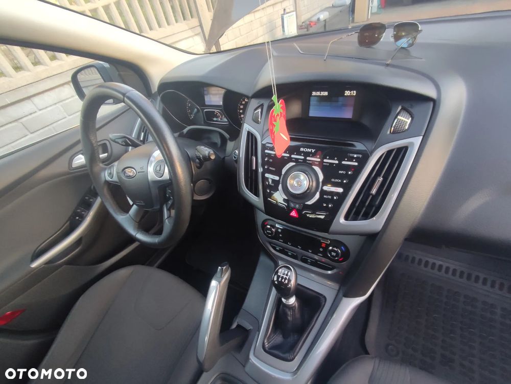 Ford Focus - 26