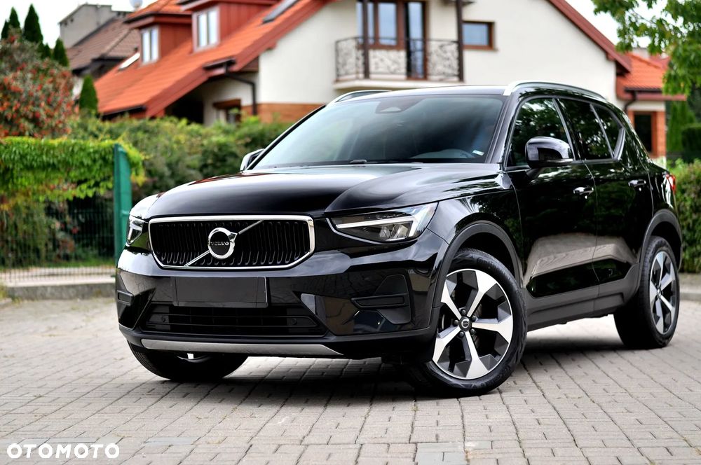 Volvo XC 40 B3 B DKG Ultra Black Edition - 8