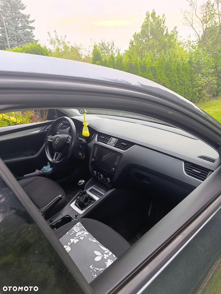 Skoda Octavia 1.5 TSI ACT Ambition - 11