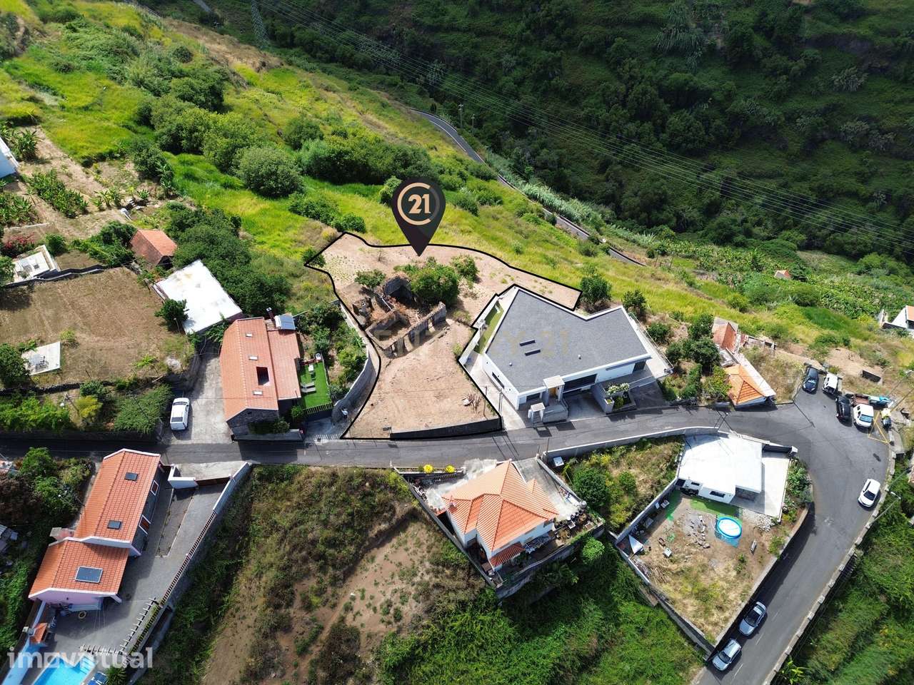 Terreno com Vista Mar em Zona Privilegiada - Calheta - Grande imagem: 4/16