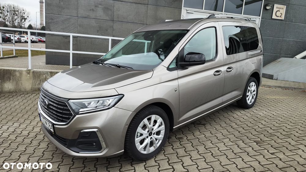 Ford Tourneo Connect 1.5 EcoBoost Titanium - 10