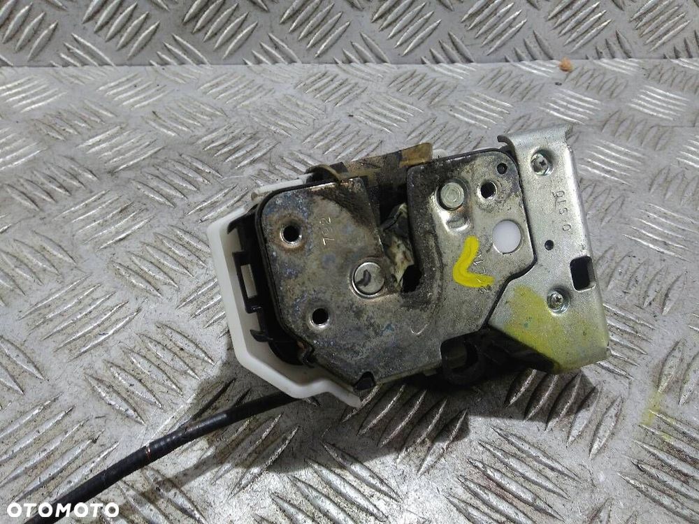 ZAMEK DRZWI LEWY PRZEDNI FIAT DOBLO 2 - 2